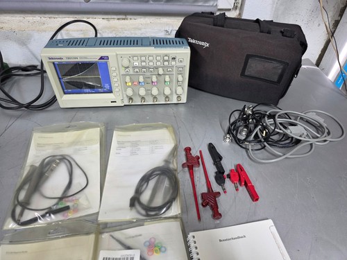Tektronix tbs1104 100mhz - tektronix,